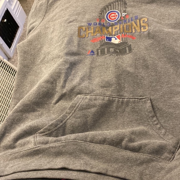 Chicago cub World Series hoodie XXL - Picture 2 of 3